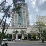 Excelente sala comercial na Av. Getúlio Vargas, EDÍFICIO RESERVA GANZO, com 36.22 m² de área privativa e 52.23 m² de área total, dividido em duas salas e uma recepção, banheiro e lavabo, piso, abertur