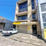 Ampla SALA COMERCIAL, Na avenida teresópolis, de frente, já com divisões de ambientes, salas e banheiro, melhor localização do bairro junto a todos recursos, rebaixado em gesso com iluminação, segundo