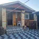 Casa com 2 quartos, vaga de garagem, no bairro Jardim Planalto, Esteio/RS    &lt;BR&gt;&lt;BR&gt;Esta propriedade encantadora conta com duas casas bem planejadas. A casa da frente possui uma cozinha b