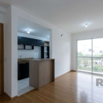 Apartamento para venda no bairro Tristeza, com aproximadamente 50m², piso laminado, 02 dormitórios, living com sacada, cozinha americana com pia e armários, área de  serviço com tanque, 01 vaga para 0