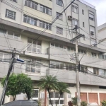 Vende excelente sala comercial, Bairro Passo da Areia, prédio com elevador, banheiro, cozinha, 02 vagas de garagem escrituradas e ótima localização.&lt;BR&gt;100 m do Viaduto Obirici e Consulado Ameri