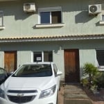 &lt;B&gt;Excelente casa  97,20 m2 privativos&lt;/B&gt;,  Living dois ambientes  com cozinha  sob medida ,integrada, 2 dormitórios, armário sob medida no dormtório de casal, 2 Banheiros com armário sob