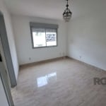 Apartamento a venda no Edificio Esmeralda, bairro Nossa Senhora das Graças em Canoas. Conta com 1 dormitório, sala, cozinha, banheiro e vaga de garagem coberta. Muito bem localizado próximo ao Hospita