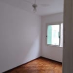 Apartamento com 80,72 m² localizado no bairro Jardim Carvalho em Porto Alegre/RS. &lt;BR&gt;&lt;BR&gt;O imóvel possui 80,72 m² , composto com hall de entrada com living com dois ambientes e com ventil