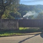 Terreno com 577,5m² na rua Agenor Mendes Ouriques, bairro Serraria.&lt;BR&gt;Próximo ao mercado Santa Rita e comércios locais. Aceito troca por carro como valor. Possui duas casas de material no terre