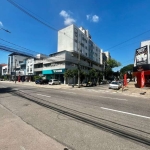 Excelente sala comercial com 43 m2, prédio com elevador e vaga de garagem escriturada.&lt;BR&gt;100 m do Viaduto Obirici e na frente do antigo Hospital Lazarotto