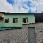 Casa para Locação em Juiz de Fora, São Bernardo, 2 dormitórios, 1 banheiro