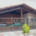 Casa com 3 dormitórios à venda, 175 m² por R$ 695.000 - Vila Guilhermina - Praia Grande/SP