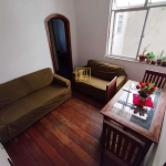 Apartamento dois Quartos no Centro