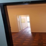 Apartamneto emSanta Tresa, 3 dormitórios,2 banheiros e 80 metros quadrados.