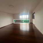 Apto amplo e bem localizado, c/ 146m², 3 dorms (1suite), living c/ terraço, 2 vagas + deposito.