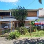 Casa com 3 quartos para alugar na Avenida La Paz, 39, Jardim Lindóia, Porto Alegre