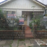 Casa com 3 quartos à venda na Avenida Engenheiro José Maria de Carvalho, 86, Vila Ipiranga, Porto Alegre