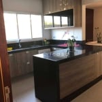 Sobrado com 3 dormitórios à venda, 276 m² por R$ 1.100.000,00 - Condomínio Terras do Vale - Caçapava/SP