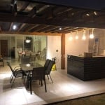 Casa com 3 dormitórios à venda, 250 m² por R$ 850.000,00 - Village das Flores - Caçapava/SP