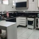 Sobrado com 3 dormitórios à venda, 216 m² por R$ 500.000,00 - Castelo - Santos/SP