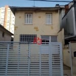 Amplo sobrado para locação no Campo Grande, 3 quartos, 2 vagas, 185 m² , condição especial, 500 metros da orla!!!