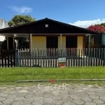 Casa com 2 quartos a venda em Matinhos