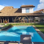 Casa de luxo em São Bento, Cabo Frio-RJ: 9 suítes, 800 m², 4 vagas, piscina, jacuzzi com vista para o canal.