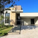 Casa Térrea 220m² c/ 3 suítes em Condomínio Alto do Castelo 'Pronta p/ morar'