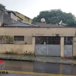 Terreno com casa antiga próximo a Av. Sen Vergueiro