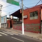 Salão amplo com 680m² localizado no Bairro Campestre em Santo André- SP.