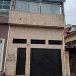 Sobrado à venda 3 quartos 1 vaga Lutécia - Santo André - SP