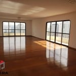 Cobertura Duplex com 647m², localizada no bairro Alto da Boa Vista em São Paulo - SP