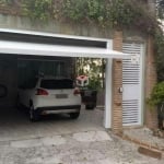 Sobrado com 443m² localizado no Bairro Demarchi em São Bernardo do Campo - SP.