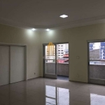 Apartamento á Venda Em Santa Cicília, com 300m², 3 Quartos, 3 Vagas  Apartamento á Venda Em Santa Ci