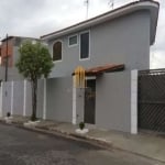 CIDADE ADEMAR - CASA ASSOBRADADA DE 102m² COM 2 QUARTOS , 1 BANHEIRO E 2 VAGAS Á VENDA