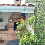 CASA TÉRREA DE 188M² POSSUI 4 DORMITÓRIOS SENDO 1 SUÍTE, 4 SALAS E 4 VAGAS, À VENDA NO CAMPO LIMPO.I