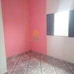 Campo limpo - Casa de 300m² com 5 dormitórios e 3 vagas.