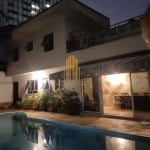 ALTO DE PINHEIROS, CASA ASSOBRADADA 426m² COM 6 QUARTOS, 2 SUITES, 6 BANHEIROS, PISCINA E 6 VAGAS Á