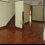 CASA ASSOBRADADA EM ALTO DA LAPA DE 185m² COM 2 QUARTOS , 2 BANHEIROS E 3 VAGAS Á VENDA