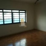 CONJUNTO COMERCIAL, COM 230M², 6 SALAS, 5 BANHEIROS, LOCALIZADO NA REGIÃO DE SANTO AMARO.