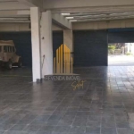 Galpão Comercial de 800 m² com 3 pavimentos, escritório, 5 banheiros, 25 vagas no Morumbi - SP.