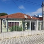 Casa para Venda, Centro, 2 dormitórios, 1 banheiro, 2 vagas