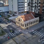 Casa comercial para alugar na Avenida Visconde de Guarapuava, 2744, Centro, Curitiba