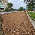 Terreno na avenida Eugênio Krause em Penha