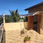 Casa a venda com 03 dormitórios, 1 suíte com 172 m2 no bairro Medeiros em Jundiaí/SP