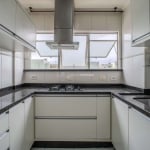 Apartamento para reformar com 79,91m² privativos no Portal do Cabral Esolarado em Andar Alto e 2 vagas