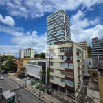 Edifício Bahia de Todos os Santos -2 Quartos sendo 1 Suíte - 70M² - VISTA AVENIDA E CAMAROTE CARNAVAL-  FRENTE A PRAIA- À VENDA NA BARRA