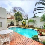 Alphaville 02 - Casa com 412m², 4 Suítes, 3 Vagas, Piscina, Lareira, Jardim Em Barueri/SP! Contato: Suit (11) 94584-8250