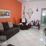 Casa no Centro de Mongaguá, 4 dormitórios, 180 m², 2 vagas