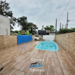 Casa com piscina á venda Balneário Ipanema Paraná.