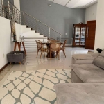 Casa 4 Dormitórios em Village 3, Porto Seguro - R$ 2.100.000