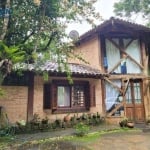 Casa com 3 dormitórios à venda, 250 m² por R$ 2.600.000,00 - Barra Velha - Ilhabela/SP