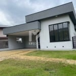 Casa à venda no Condomínio Reserva dos Jatobás em Louveira - SP