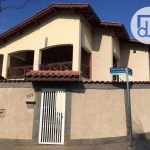 Casa com 3 dormitórios à venda, 320 m² por R$ 1.300.000,00 - Pinheirinho - Vinhedo/SP